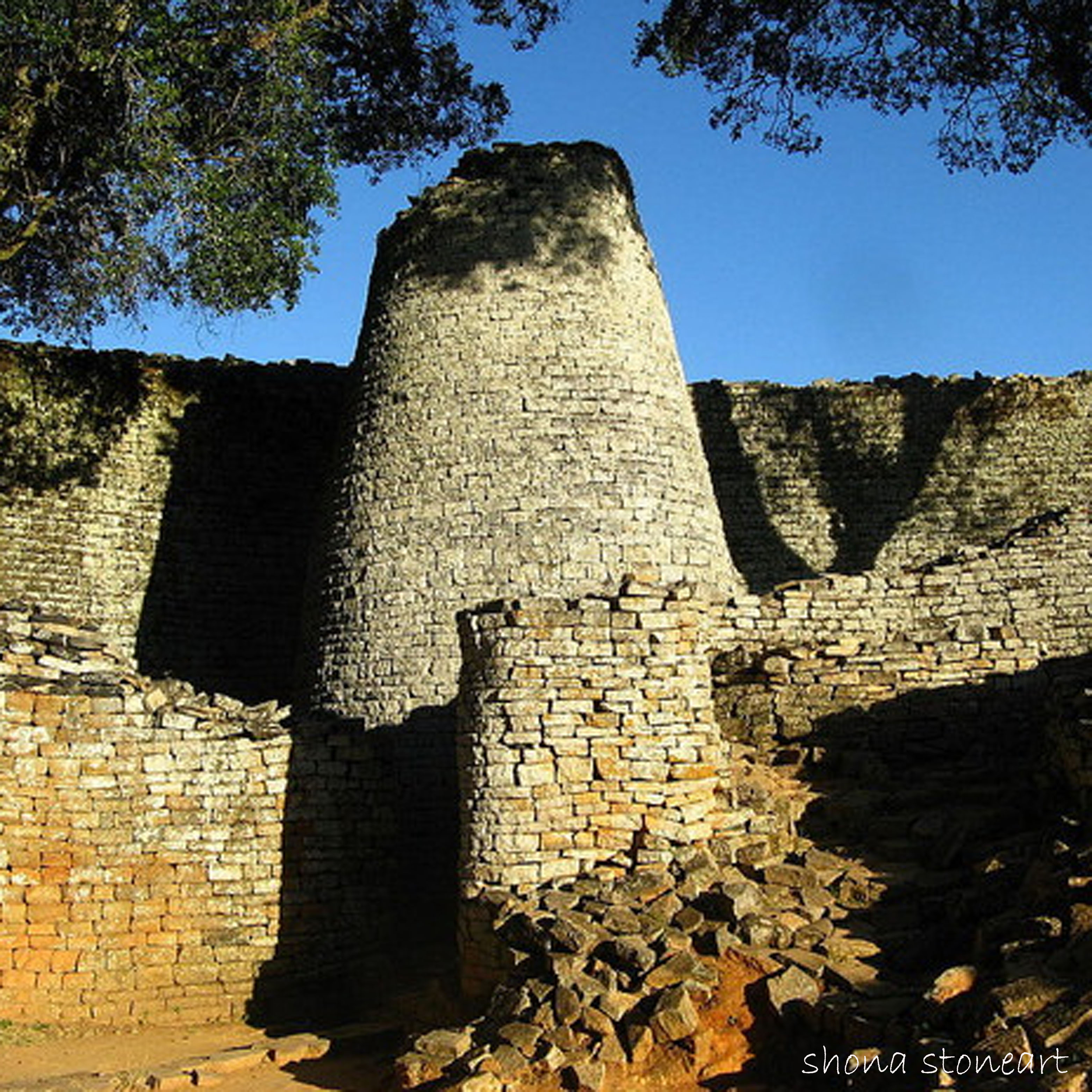 geschiedenis van de beeldhouwkunst in zimbabwe_1.jpg